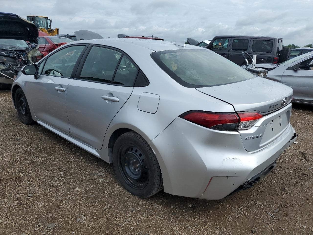 Lot #3316054218 2020 TOYOTA COROLLA LE