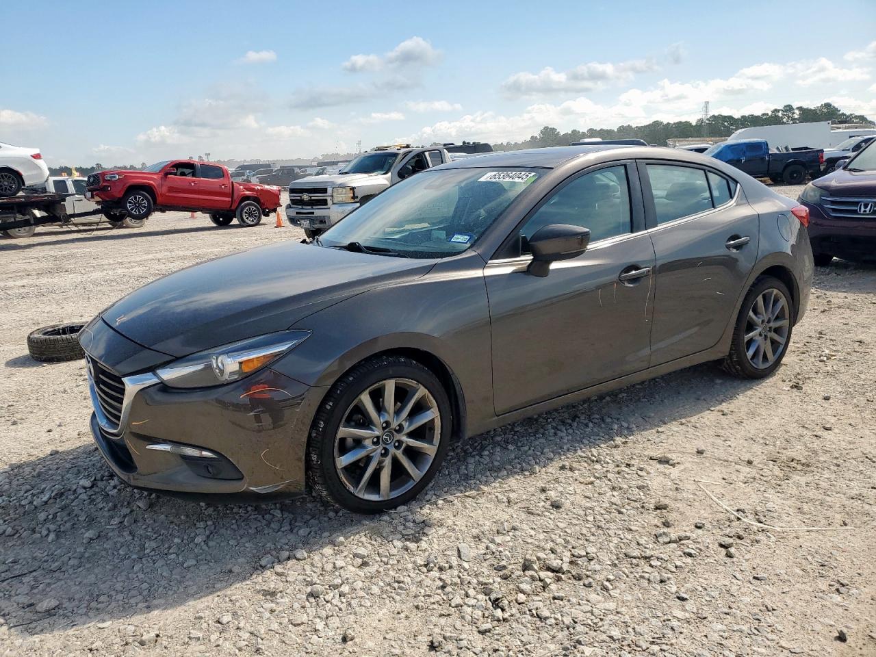 MAZDA 3 GRAND TOURING