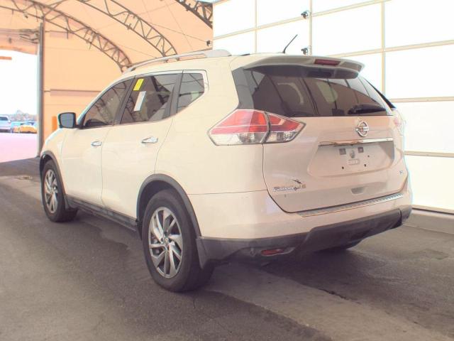2015 NISSAN ROGUE S 5N1AT2MT3FC755707