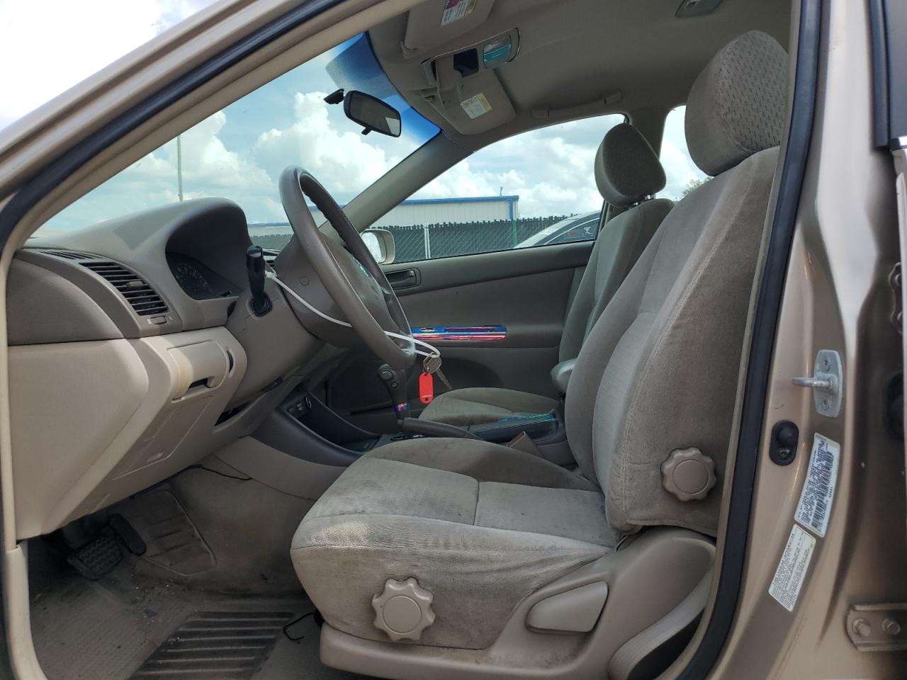 Toyota Camry le 2002