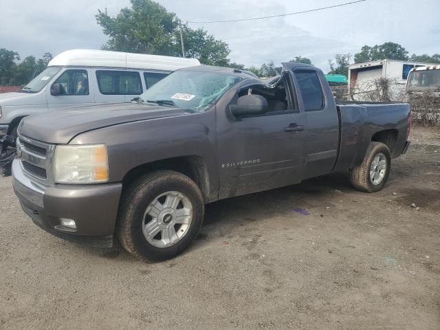 CHEVROLET SILVERADO