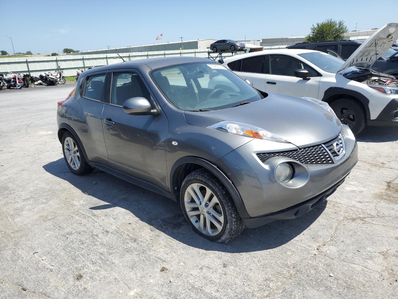 NISSAN JUKE S