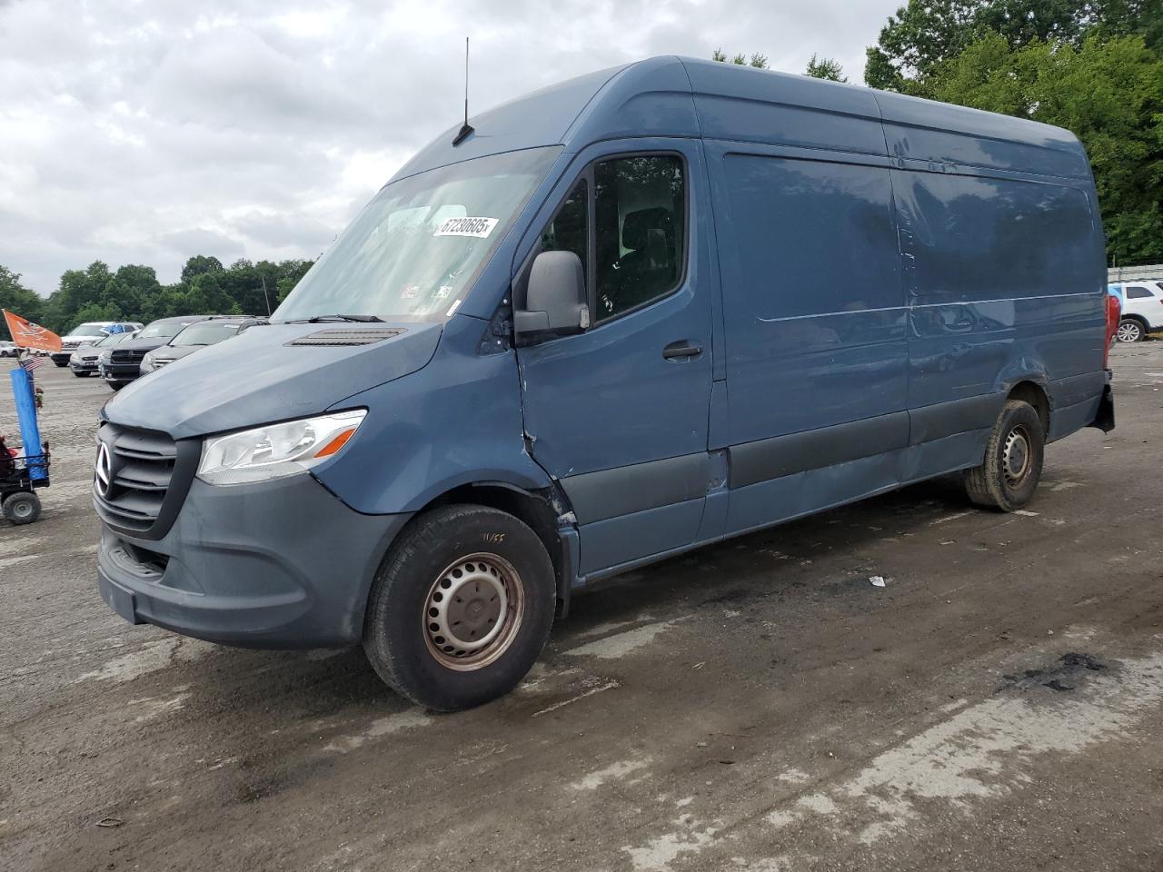 MERCEDES-BENZ SPRINTER 2500/3500