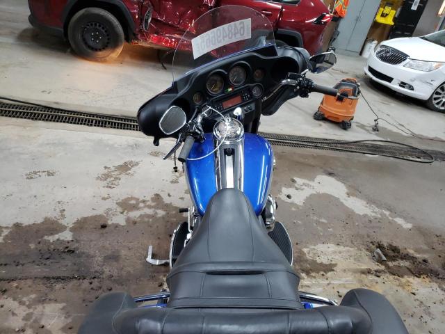 2009 HARLEY-DAVIDSON FLHTCU - 1HD1FC41X9Y618768