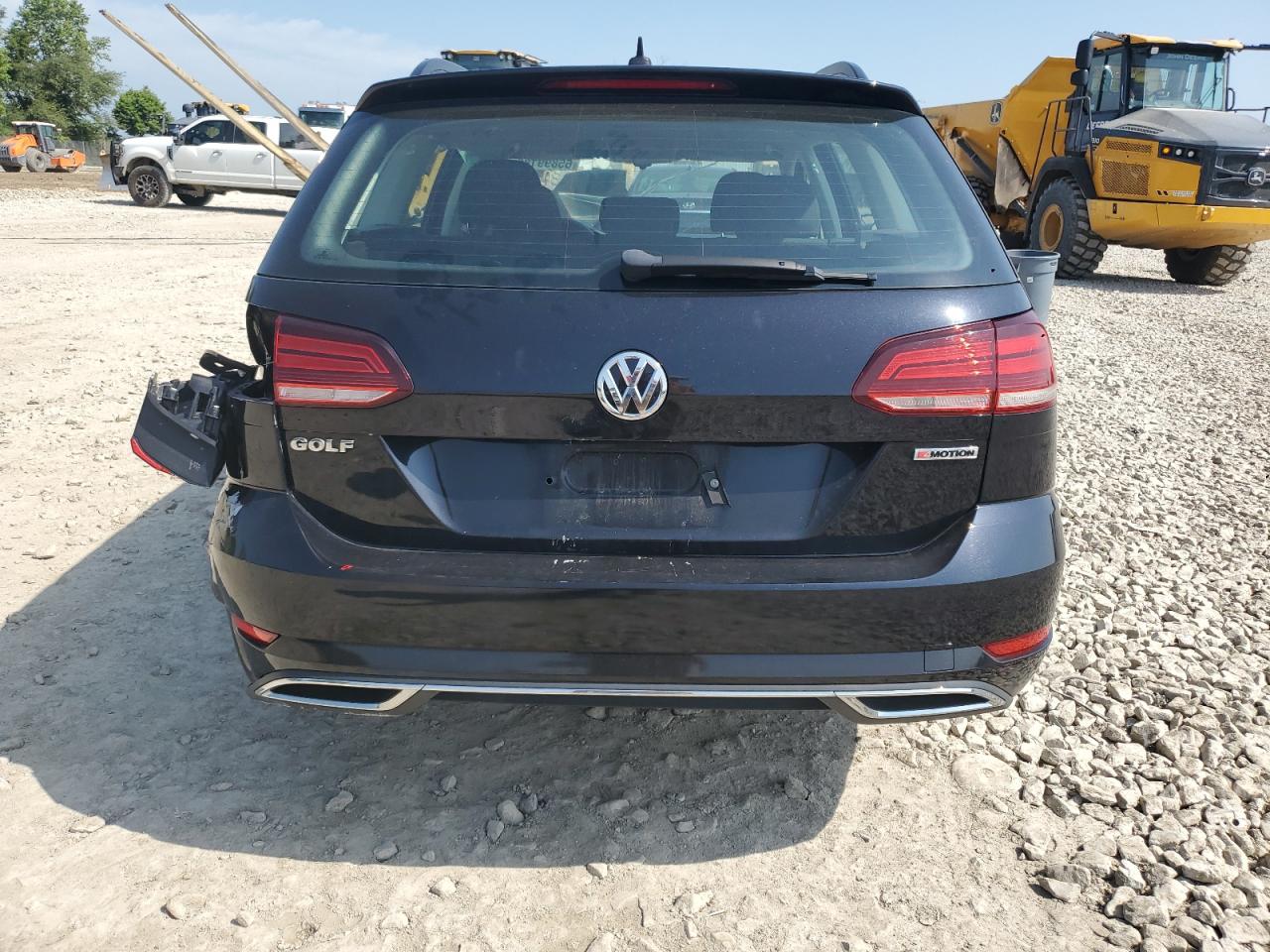 VOLKSWAGEN GOLF SPORTSVAN S