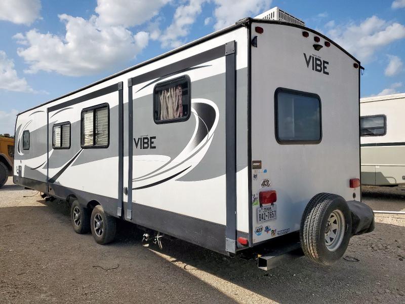 VIBE BY FOREST RIVER FOREST RV 2018 two tone   4X4TVBG23J4112877 photo #4
