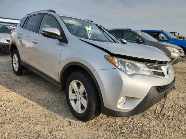 2014 TOYOTA RAV4 XLE - JTMRFREV8EJ005883