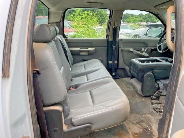 1GB1CVCGXBF144516 2011 CHEVROLET ALL Models