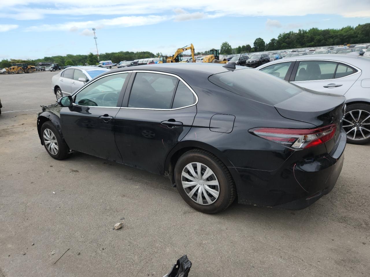 Toyota Camry le 2022