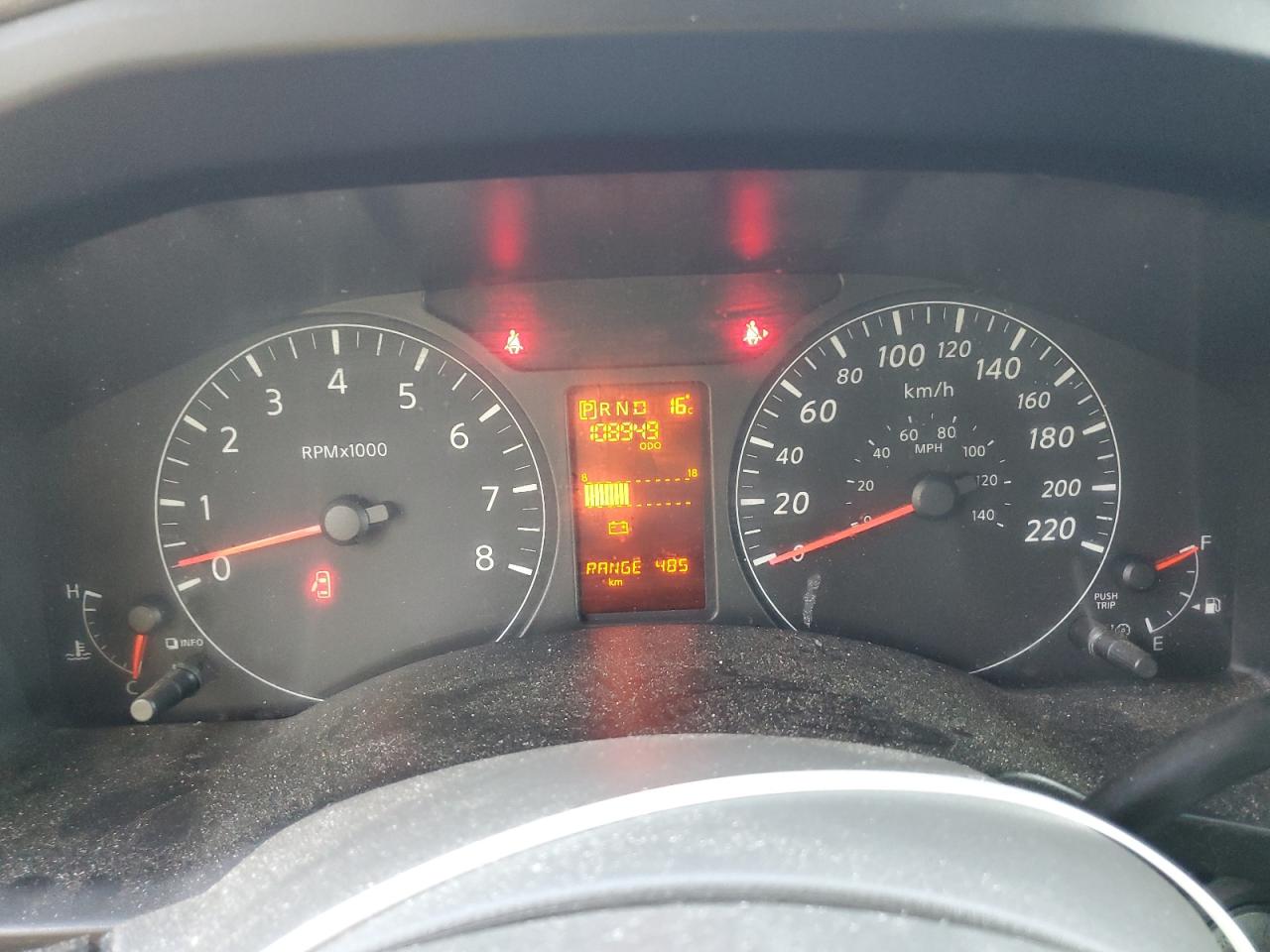 NISSAN NV2500 2500 S