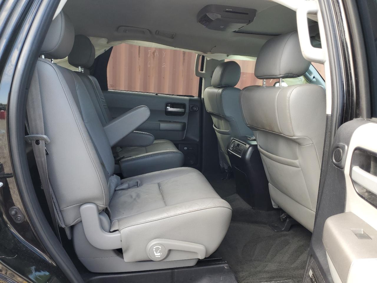 TOYOTA SEQUOIA LIMITED