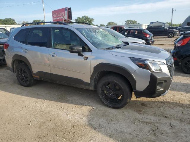2024 SUBARU FORESTER W JF2SKAJC6RH525999