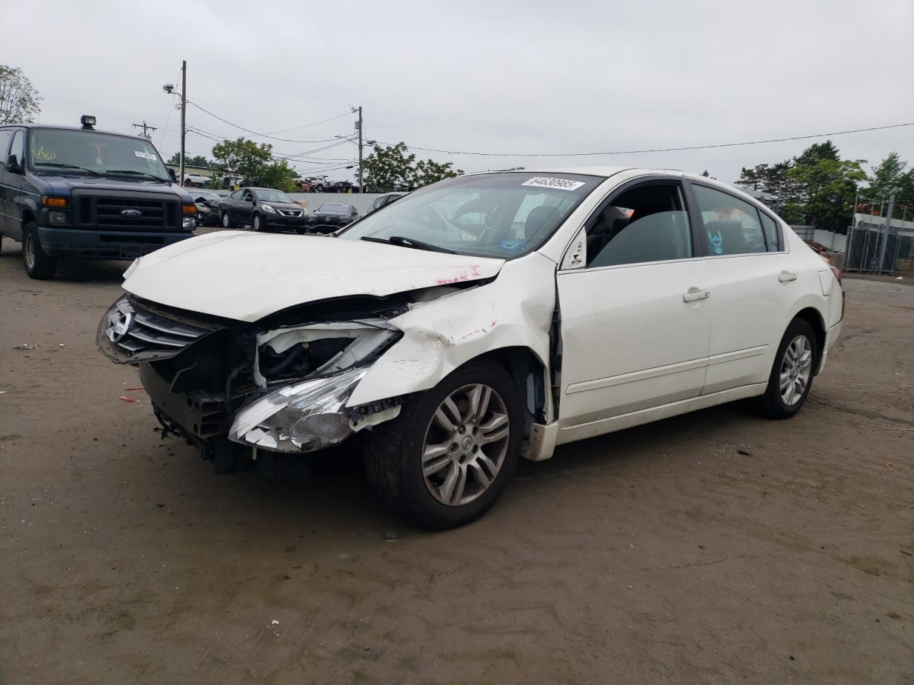 NISSAN ALTIMA BASE