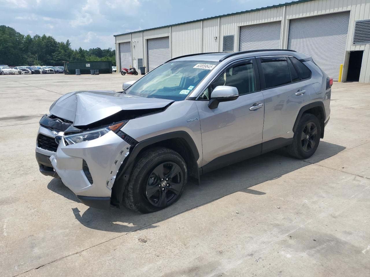 TOYOTA RAV4 XLE