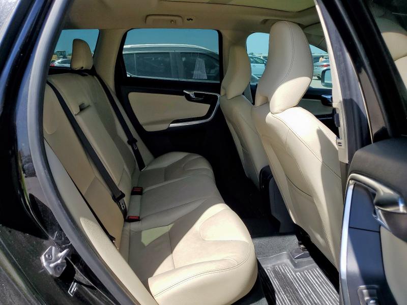 2016 VOLVO XC60 T5 PR YV440MDK2G2856965