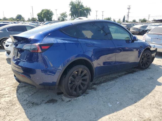 2024 TESLA MODEL Y 7SAYGDEE4RA242637
