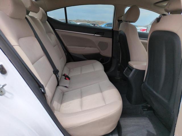 2018 HYUNDAI ELANTRA SE 5NPD84LF4JH378957