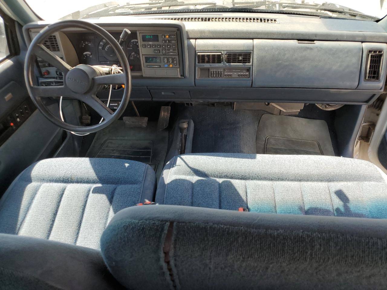 Lot #3286922224 1989 CHEVROLET GMT-400 K2