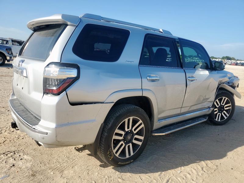 2017 TOYOTA 4RUNNER SR JTEBU5JR9H5407963