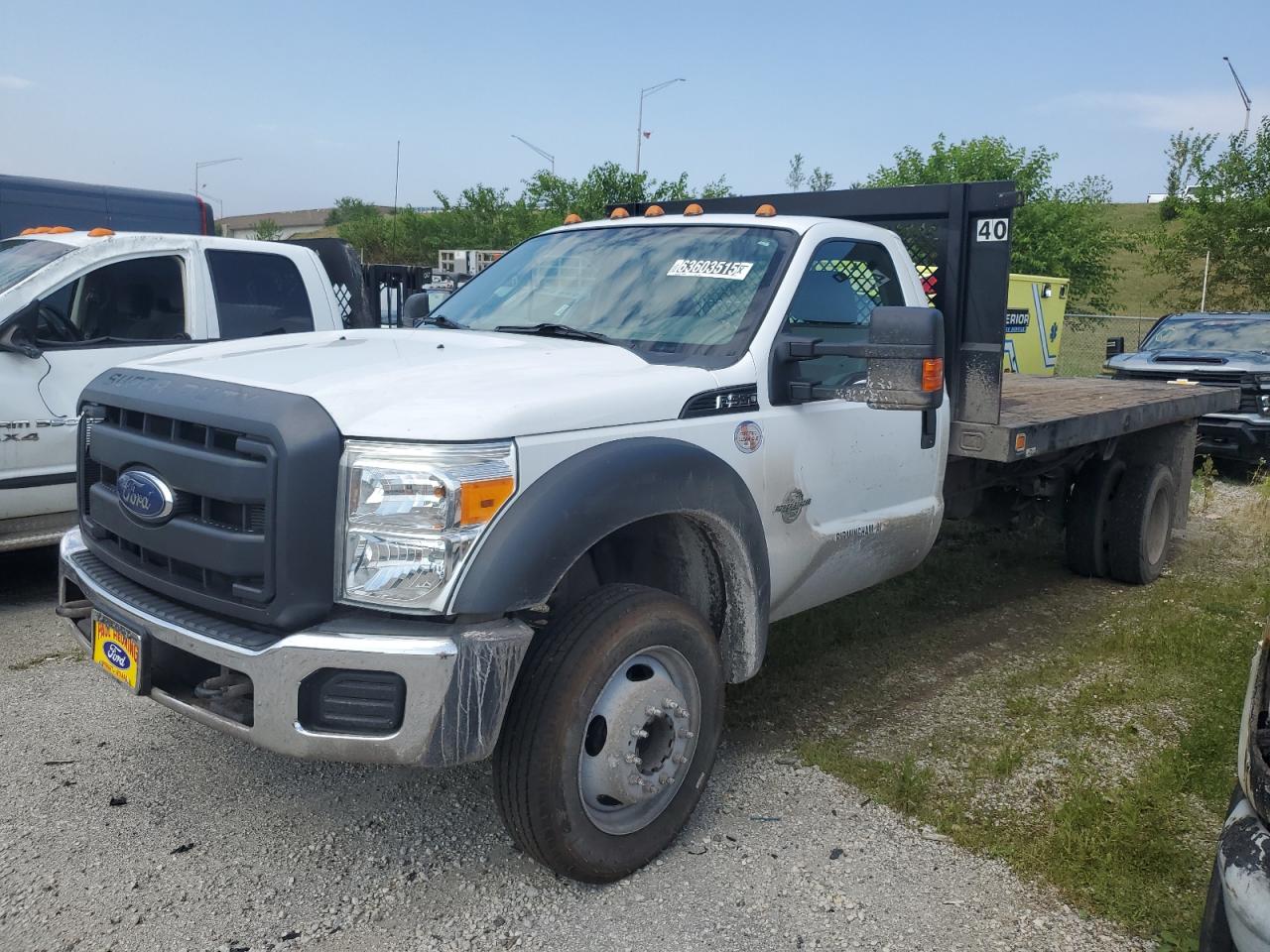 FORD F-550 SUPER DUTY