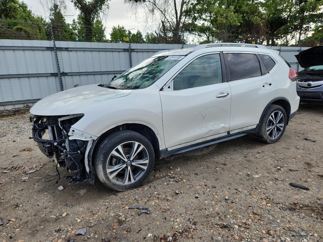 Nissan Rogue s 2018