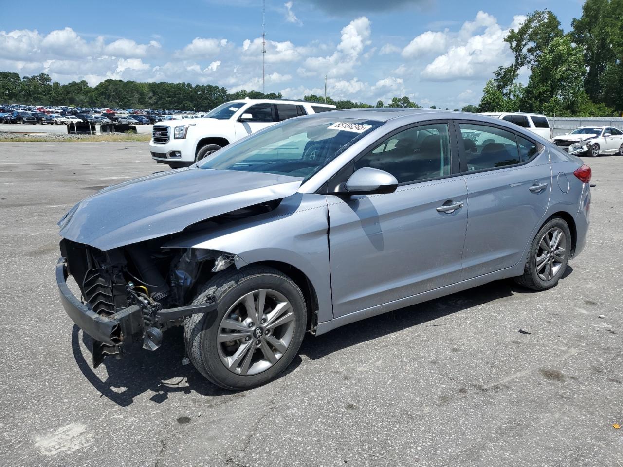 HYUNDAI ELANTRA SE