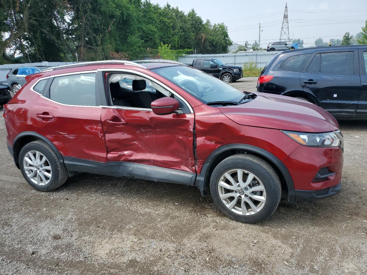 NISSAN ROGUE SPORT S