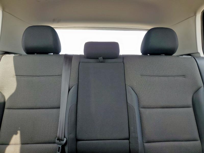 2017 VOLKSWAGEN GOLF S 3VW217AUXHM015921