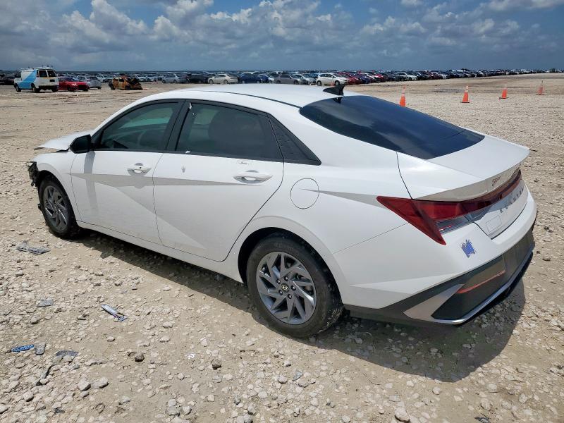 2024 HYUNDAI ELANTRA SEL KMHLM4DG1RU739153