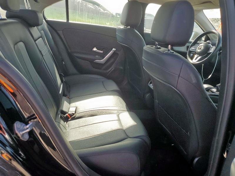 2020 MERCEDES-BENZ A 220 W1K3G4EB0LJ227686