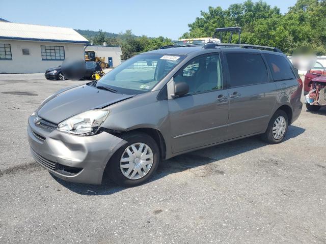TOYOTA SIENNA CE