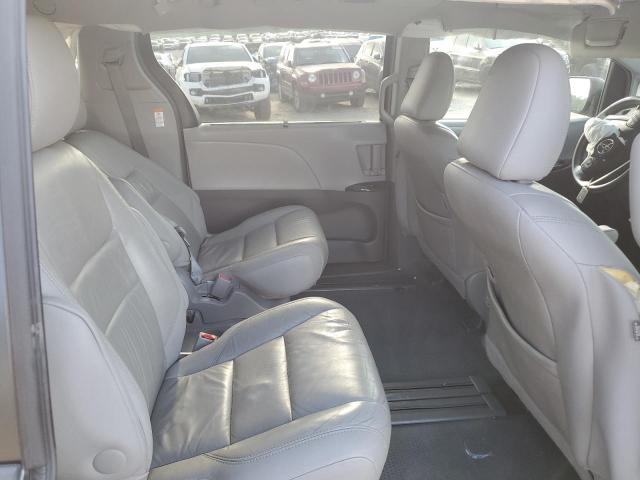 2016 TOYOTA SIENNA XLE - 5TDYK3DC0GS738732