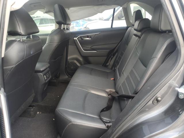 2020 TOYOTA RAV4 XLE P JTMC1RFV4LD054772