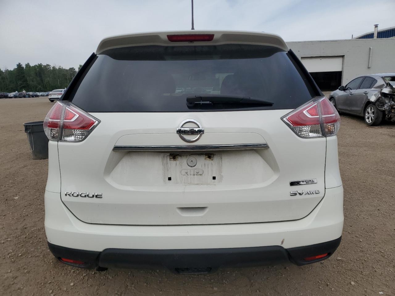 Nissan Rogue s 2016