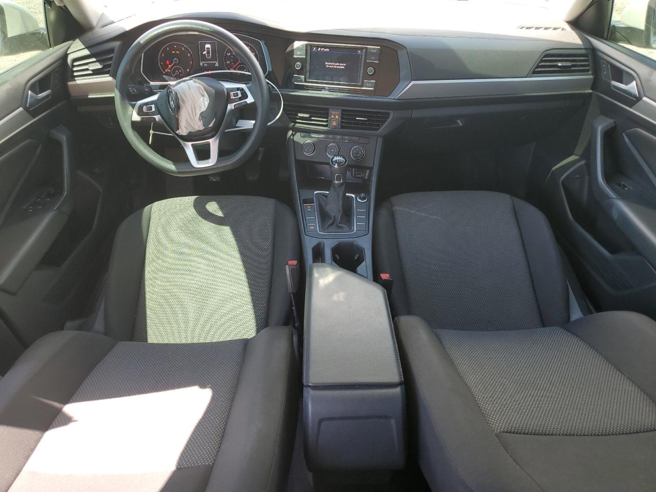 Lot #3305327307 2019 VOLKSWAGEN JETTA S