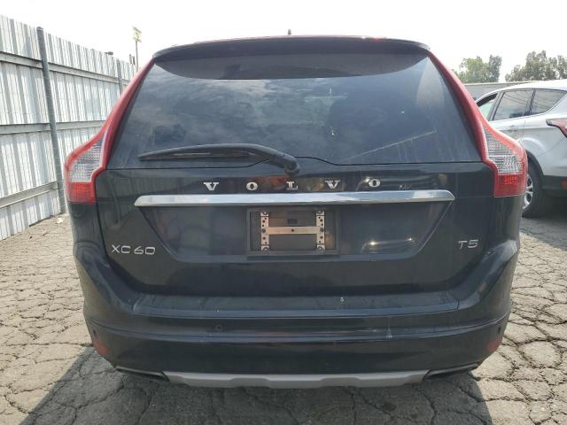 2017 VOLVO XC60 T5 IN YV440MDU7H2004811