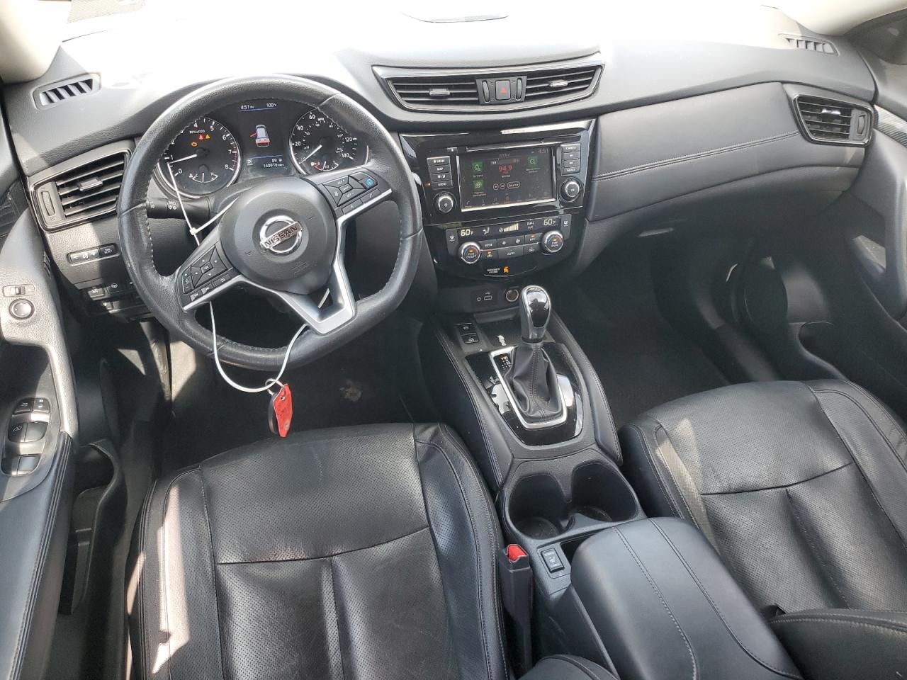 Nissan Rogue s 2019
