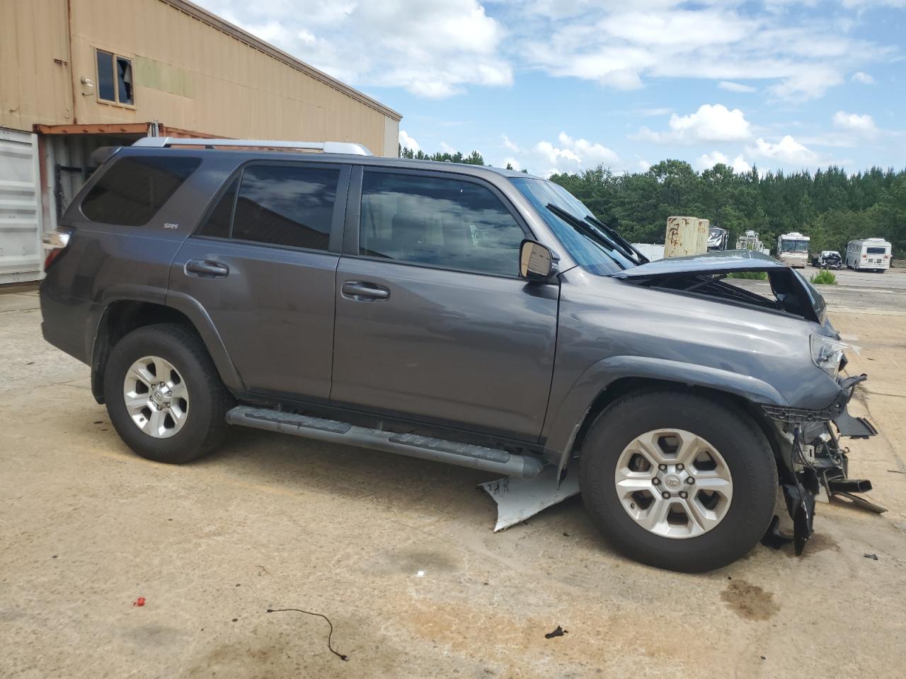 TOYOTA 4RUNNER SR5