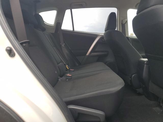 2017 TOYOTA RAV4 LE - JTMZFREV7HJ718682