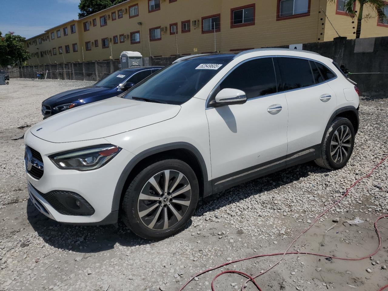 MERCEDES-BENZ GLA-CLASS 250