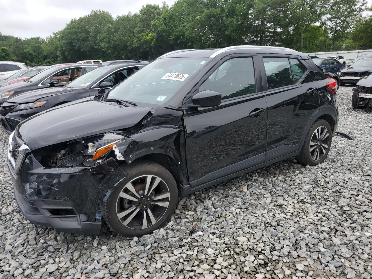 NISSAN KICKS SV