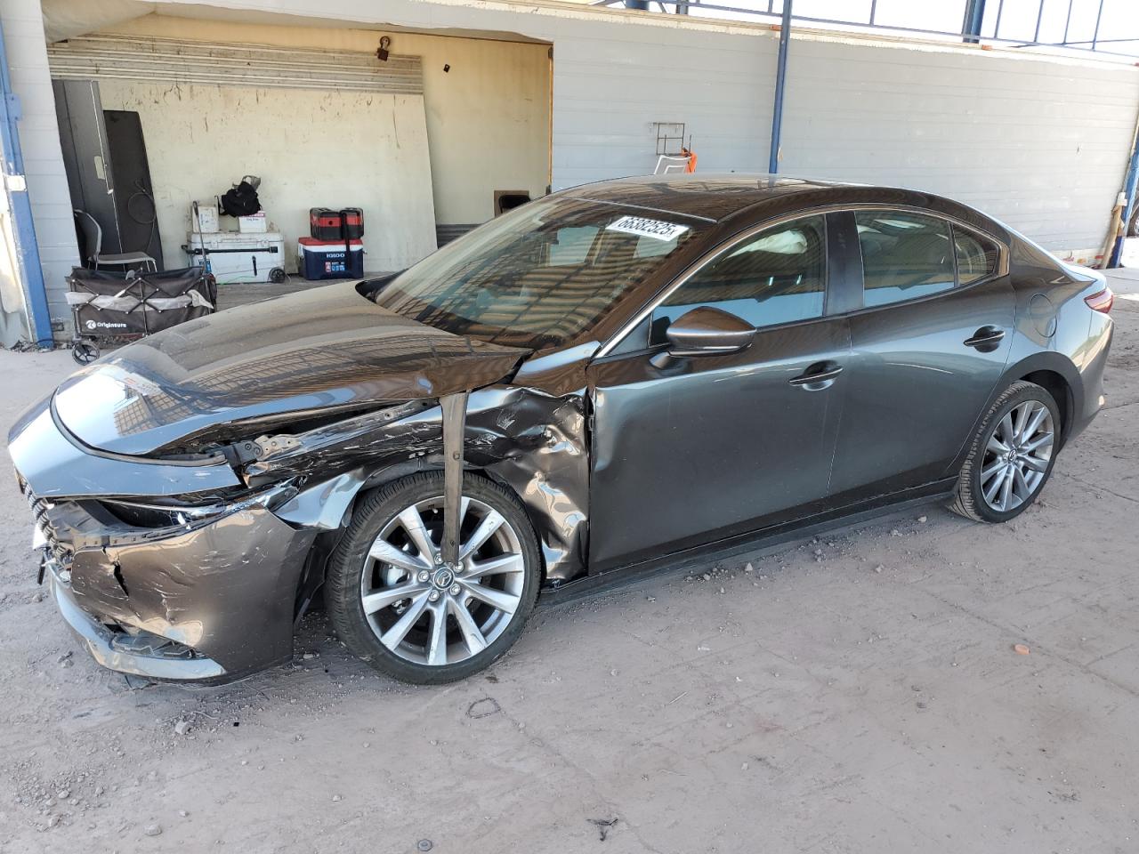 MAZDA 3 PREFERRED