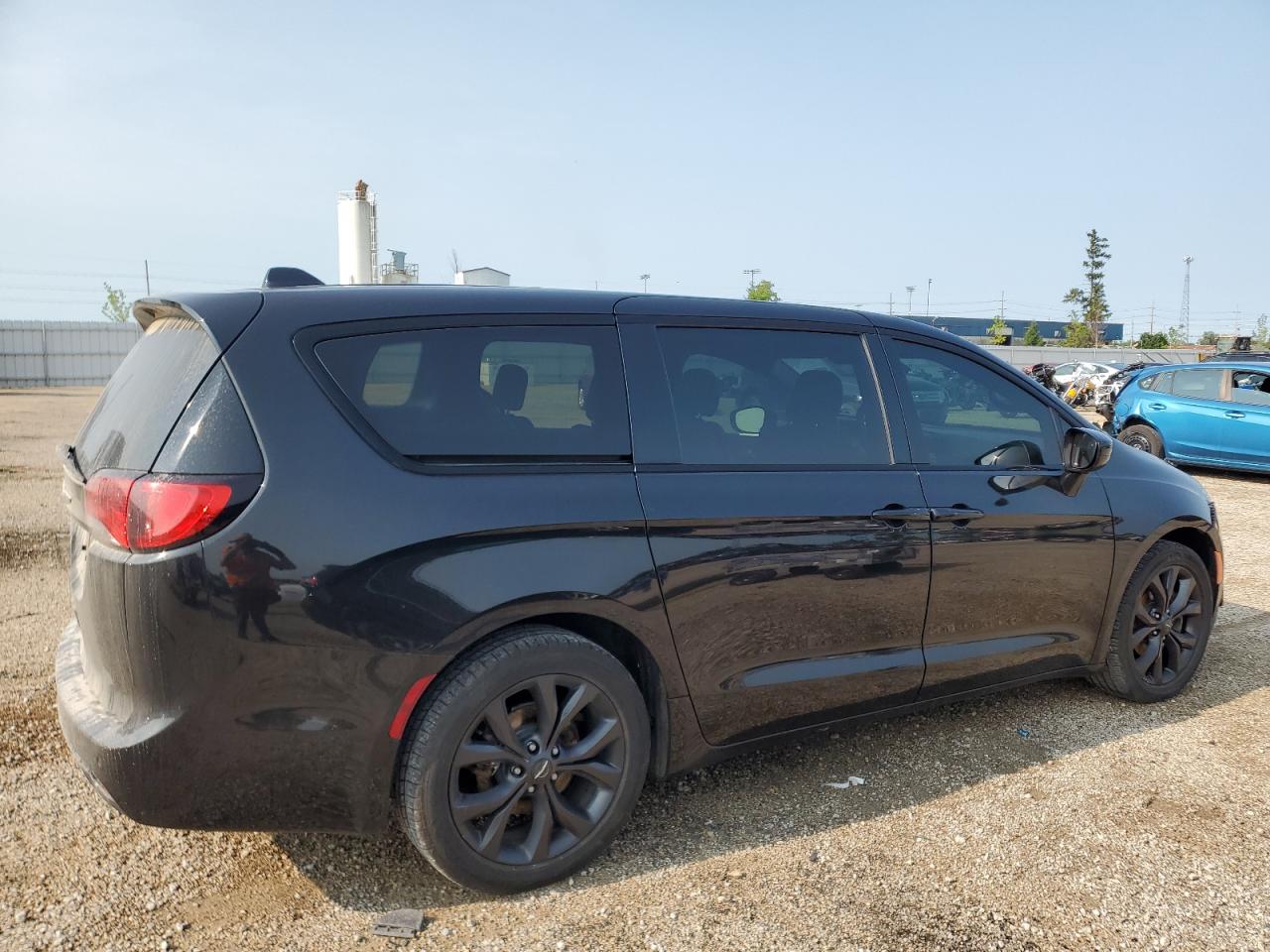 CHRYSLER PACIFICA TOURING PLUS