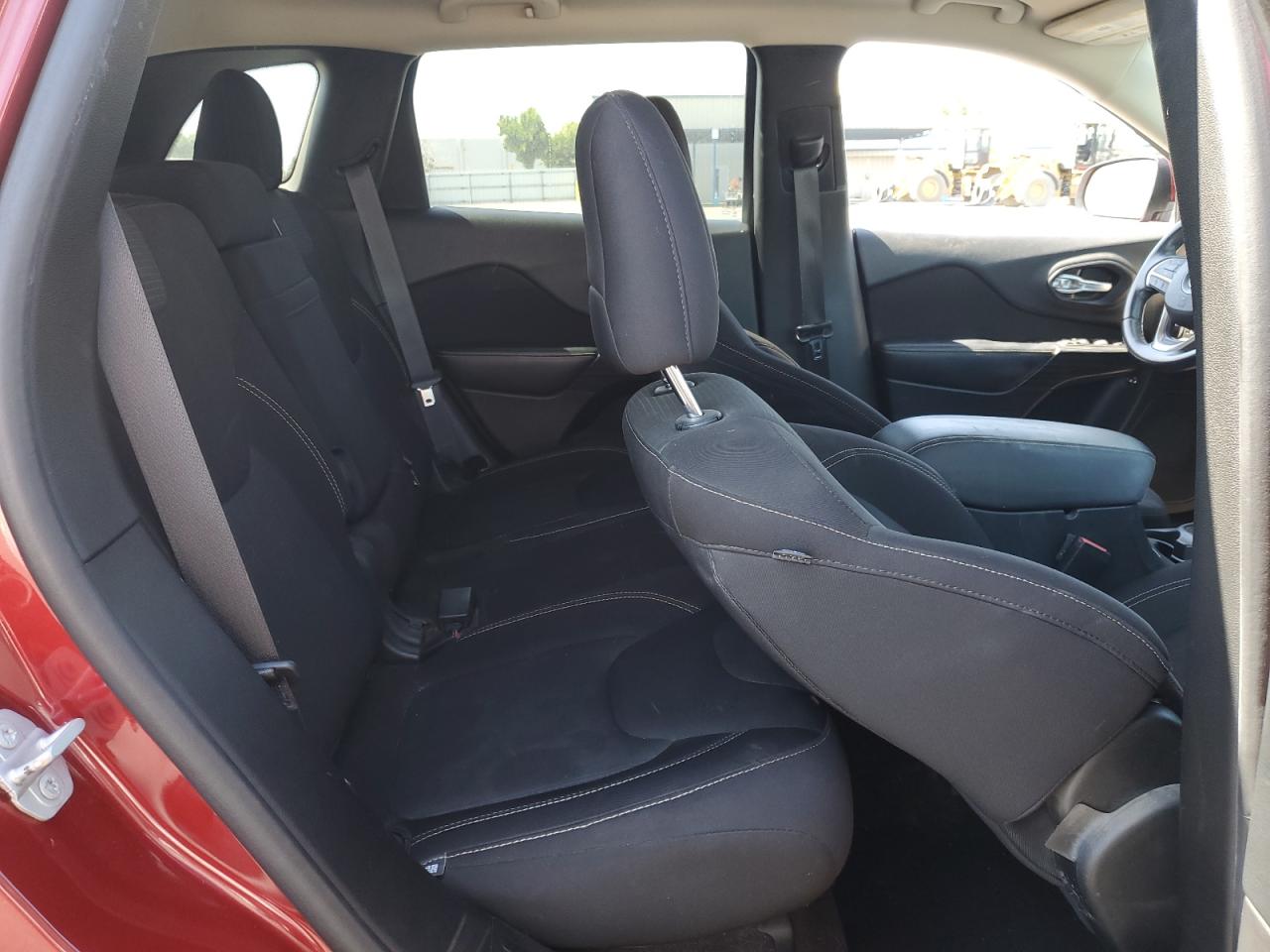 Jeep Cherokee l 2016