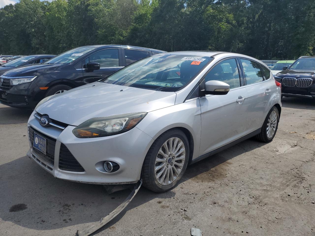 FORD FOCUS TITANIUM