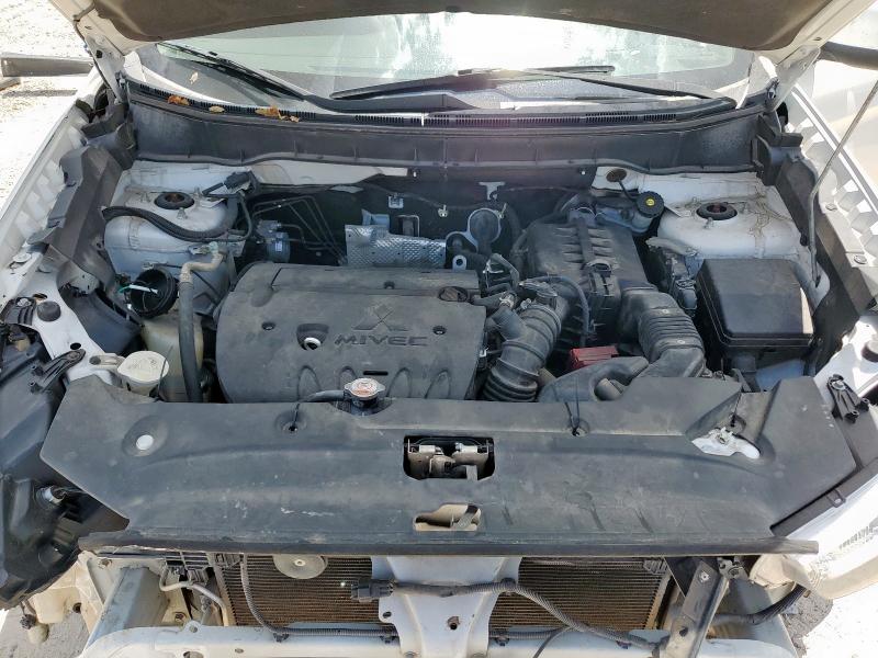 2015 MITSUBISHI OUTLANDER 4A4AP3AU6FE008613