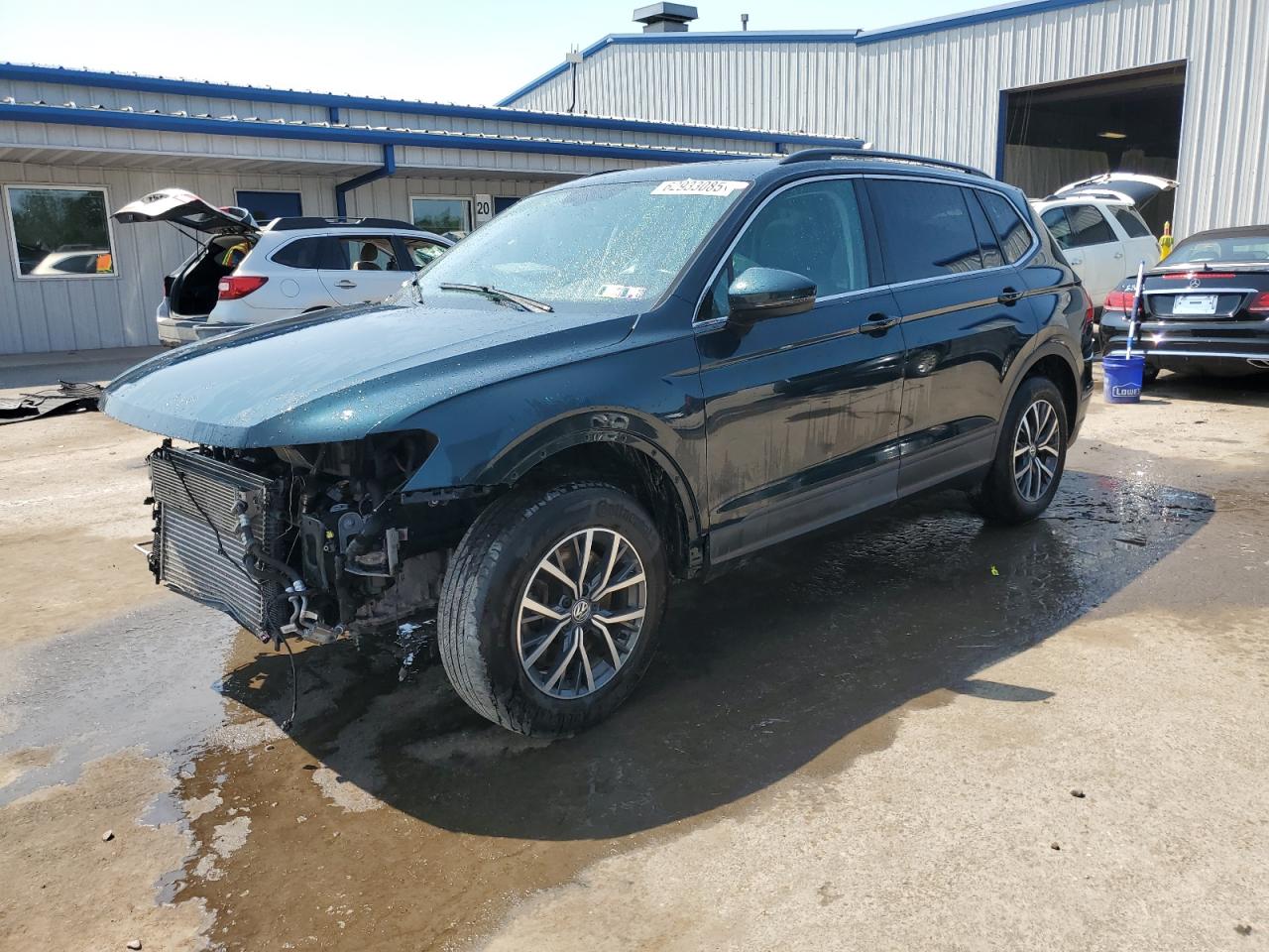 VOLKSWAGEN TIGUAN SE