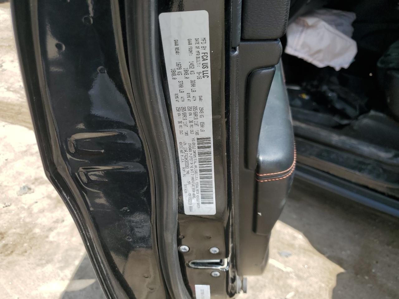 JEEP GRAND CHEROKEE LAREDO