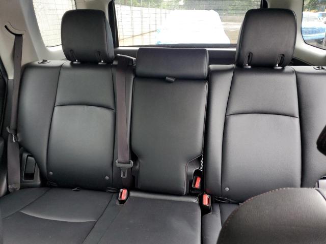2024 TOYOTA 4RUNNER SR JTERU5JR0R6247384