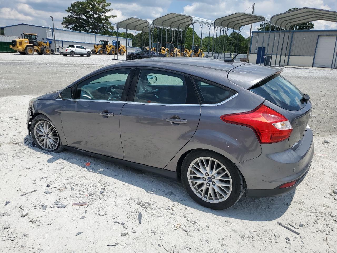 FORD FOCUS TITANIUM